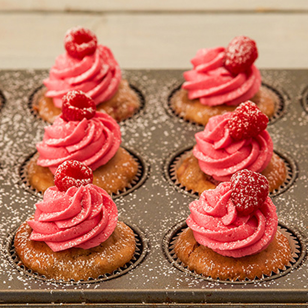 SUN-PAT & Raspberry Cupcakes